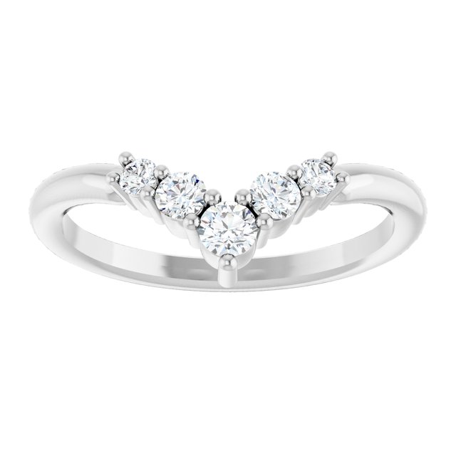 1/4 CTW Graduated V Ring